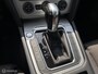 Volkswagen Passat Variant 1.8 TSI Highline | Trekhaak | Massage | Cruise | PDC