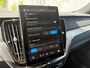 Volvo XC60 2.0 T6 Plug-in hybrid AWD Essential | Gratis Trekhaak | Extra getint glas | Driver Assist | Climate line | 19" | All Season Banden | Charcoal Hemelbekleding | Park Assist Voor en Achter |