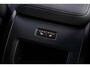Volvo XC60 2.0 T6 Plug-in hybrid AWD Essential | Gratis Trekhaak | Extra getint glas | Driver Assist | Climate line | 19" | All Season Banden | Charcoal Hemelbekleding | Park Assist Voor en Achter |