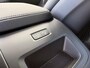 Volvo XC60 2.0 T6 Plug-in hybrid AWD Essential | Gratis Trekhaak | Extra getint glas | Driver Assist | Climate line | 19" | All Season Banden | Charcoal Hemelbekleding | Park Assist Voor en Achter |