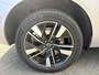 Volvo XC60 2.0 T6 Plug-in hybrid AWD Essential | Gratis Trekhaak | Extra getint glas | Driver Assist | Climate line | 19" | All Season Banden | Charcoal Hemelbekleding | Park Assist Voor en Achter |