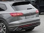 Volkswagen Touareg 3.0 e-Hybrid 462PK 4-Motion R / Massage / Dynaudio / 360°