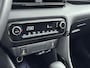 Toyota Yaris 1.5 Hybrid 115 Dynamic | Apple Carplay / Android Auto | Dodehoek detectie | Parkeersensoren voor/achter | Stoel-/stuurverwarming | Adaptive Cruise | Clima | Keyless | Camera | 16 inch