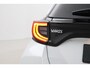 Toyota Yaris 1.5 Hybrid Executive | Panoramadak | Trekhaak | Apple Carplay / Android Auto | Dodehoek detectie | Head-up display | Stoelverwarming | Parkeersensoren voor/achter | 17 inch