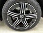 Mercedes-Benz GLC 400 e 4MATIC AMG Plug-In Hybride aprt-26 Panorama dak | 5 spaaks lichtmetalen velgen | Trekhaak | Treeplanken | Parking support | Inclusief 24 maanden MB Certified garantie voor Europa.