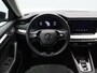 Skoda Octavia Combi 1.5 e-TSi 150 Pk Automaat Business Edition Plus | Stoelverwarming | Camera | Adaptive Cruise | Trekhaak | CarPlay | 18 Inch | 93.399 Km !!
