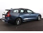 Volvo V60 T8 Plug-in hybrid AWD Plus Dark Performance Edit. - Panorama/schuifdak - IntelliSafe Assist & Surround - 360º Camera - Head-up Display - Harman/Kardon audio - Elektrisch verstel. voorstoelen met geheugen - Verwarmbare voorstoelen voor achter & stuurwiel - Contourstoelen - 18' wielen