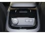 Volvo V60 T8 Plug-in hybrid AWD Plus Dark Performance Edit. - Panorama/schuifdak - IntelliSafe Assist & Surround - 360º Camera - Head-up Display - Harman/Kardon audio - Elektrisch verstel. voorstoelen met geheugen - Verwarmbare voorstoelen voor achter & stuurwiel - Contourstoelen - 18' wielen