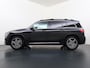 Mercedes-Benz GLB 200 AMG Premium Plus | Panorama - Schuifdak | Trekhaak | Memory Seats | Multibeam LED Koplampen | Sfeerverlichting | DAB+ Radio | Stoelverwarming Voor | Achteruitrij Camera