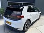 Volkswagen ID.3 Pro 58 kWh 145pk LED Matrix Navigatie Apple Carplay Stoelverwarming