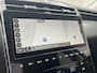Hyundai Tucson 1.6 T-GDI HEV Comfort / Trekhaak (1.650KG) / Adaptief Cruise Control / Stoelverwarming / Led Lampen / Achteruitrijcamera / Parkeer Sensoren Voor & Achter / Apple Carplay&Android Auto / Navigatie /