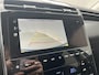 Hyundai Tucson 1.6 T-GDI HEV Comfort / Trekhaak (1.650KG) / Adaptief Cruise Control / Stoelverwarming / Led Lampen / Achteruitrijcamera / Parkeer Sensoren Voor & Achter / Apple Carplay&Android Auto / Navigatie /