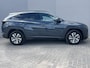 Hyundai Tucson 1.6 T-GDI HEV Comfort / Trekhaak (1.650KG) / Adaptief Cruise Control / Stoelverwarming / Led Lampen / Achteruitrijcamera / Parkeer Sensoren Voor & Achter / Apple Carplay&Android Auto / Navigatie /