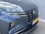 Hyundai Tucson 1.6 T-GDI HEV Comfort / Trekhaak (1.650KG) / Adaptief Cruise Control / Stoelverwarming / Led Lampen / Achteruitrijcamera / Parkeer Sensoren Voor & Achter / Apple Carplay&Android Auto / Navigatie /