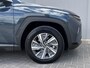 Hyundai Tucson 1.6 T-GDI HEV Comfort / Trekhaak (1.650KG) / Adaptief Cruise Control / Stoelverwarming / Led Lampen / Achteruitrijcamera / Parkeer Sensoren Voor & Achter / Apple Carplay&Android Auto / Navigatie /