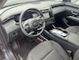 Hyundai Tucson 1.6 T-GDI HEV Comfort / Trekhaak (1.650KG) / Adaptief Cruise Control / Stoelverwarming / Led Lampen / Achteruitrijcamera / Parkeer Sensoren Voor & Achter / Apple Carplay&Android Auto / Navigatie /