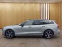 Volvo V60 2.0 B3 Plus Dark | BLIS | Panoramadak | Stoelverwarming | Trekhaak | 360 Camera | Keyless start / entry |