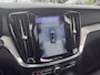 Volvo V60 2.0 B3 Plus Dark | BLIS | Panoramadak | Stoelverwarming | Trekhaak | 360 Camera | Keyless start / entry |