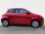 Fiat 500 RED 24 kWh Slechts 583KM! | BTW verrekenbaar voor ondernemers | 8 jaar batterij garantie en 5 jaar op de auto |