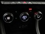 Renault Captur 1.6 E-Tech Hybrid 145 Techno | Navigatie | Achteruitrijcamera | Parkeersensoren voor en achter | Climate control |
