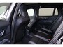 Volvo V60 T6 Recharge AWD Plus Dark - Panorama/schuifdak - IntelliSafe Assist & Surround - 360º Camera - Harman/Kardon audio - Verwarmde voorstoelen, stuur & achterbank - Parkeersensoren voor & achter - Elektr. bedienb. voorstoelen met geheugen - Head up display - Extra getint glas - 19' LMV