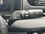 Mitsubishi Outlander 2.4 PHEV Instyle / 8 jaar Fabrieksgarantie / Trekhaak (1.600KG) / Panoramadak / Elektr. Voorstoelen Met Geheugen / Stoel Verwarming Voor & Achter / Stuur & Voorruit Verwarming / Elektr. Achterklep / Apple Carplay & Android Auto / Navigatie / Airco / Dodehoek Detectie /