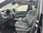 Mitsubishi Outlander 2.4 PHEV Instyle / 8 jaar Fabrieksgarantie / Trekhaak (1.600KG) / Panoramadak / Elektr. Voorstoelen Met Geheugen / Stoel Verwarming Voor & Achter / Stuur & Voorruit Verwarming / Elektr. Achterklep / Apple Carplay & Android Auto / Navigatie / Airco / Dodehoek Detectie /