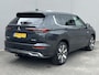 Mitsubishi Outlander 2.4 PHEV Instyle / 8 jaar Fabrieksgarantie / Trekhaak (1.600KG) / Panoramadak / Elektr. Voorstoelen Met Geheugen / Stoel Verwarming Voor & Achter / Stuur & Voorruit Verwarming / Elektr. Achterklep / Apple Carplay & Android Auto / Navigatie / Airco / Dodehoek Detectie /