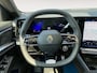 Renault Rafale 1.2 E-Tech 4x4 plug-in hybrid 300 atelier Alpine Pack Harman Kardon premium sound , panoramadak var. transparantie , Apple Carplay/Android Auto , cruise control adaptief met Stop&Go en stuurhulp , kunstlederen/alcantara bekleding , super complete uitvoering .
