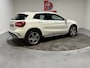 Mercedes-Benz GLA 200 Prestige, Automaat, Nieuwstaat, Xenon, 19 inch Amg, Cruise, P.sensoren, Half leder, Navi, Telefoon, Blue tooth, Prijs incl apk, beurt 3 mnd garantie
