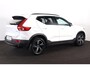 Volvo XC40 B3 Plus Dark - IntelliSafe Assist & Surround - 360º Camera - Harman/Kardon audio - Verwarmde voorstoelen & stuur - Parkeersensoren voor & achter - Elektr. bedienb. voorstoelen met geheugen links - Draadloze tel. lader - Standkachel - Extra getint glas - 18' LMV