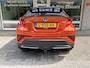 Toyota C-HR / C-HR+ 2.0 Hybrid Launch Edition 32.000 K.M. Two Tone/Lederen bekl./Cruise contr. adapt./Dode hoek detect./Elektr. verstb. stoel/Autom. airco/JBL Audio Premium/Verw. inklpb. buitensp./Navigatie full Map/ Keyless entry+Start/LM 18 Inch
