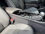 Toyota C-HR / C-HR+ 2.0 Hybrid Launch Edition 32.000 K.M. Two Tone/Lederen bekl./Cruise contr. adapt./Dode hoek detect./Elektr. verstb. stoel/Autom. airco/JBL Audio Premium/Verw. inklpb. buitensp./Navigatie full Map/ Keyless entry+Start/LM 18 Inch