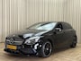 Mercedes-Benz A-klasse 160 AMG Night Edition Org.NL! / Facelift / Camera / LED / Leder/Alcantara / Cruise / Navigatie / 18'' LMV