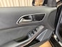 Mercedes-Benz A-klasse 160 AMG Night Edition Org.NL! / Facelift / Camera / LED / Leder/Alcantara / Cruise / Navigatie / 18'' LMV