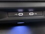 Volkswagen Golf 1.5 eTSI R-Line Business 150 PK | Automaat | Camera | Navigatie | Climate Control | Cruise Control Adaptief | Stoelverwarming |