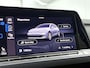 Volkswagen Golf 1.5 eTSI R-Line Business 150 PK | Automaat | Camera | Navigatie | Climate Control | Cruise Control Adaptief | Stoelverwarming |