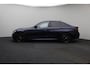 BMW 3-Serie 320d xDrive High Executive 2020 | M-Pakket | Cruise Control | Achteruitrij Camera | Stuurwiel Bediening | Apple/Android Carplay | Navigatie | Airco Seperaat | 2 Sleutels | Keyless