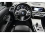 BMW 3-Serie 320d xDrive High Executive 2020 | M-Pakket | Cruise Control | Achteruitrij Camera | Stuurwiel Bediening | Apple/Android Carplay | Navigatie | Airco Seperaat | 2 Sleutels | Keyless