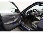 BMW 3-Serie 320d xDrive High Executive 2020 | M-Pakket | Cruise Control | Achteruitrij Camera | Stuurwiel Bediening | Apple/Android Carplay | Navigatie | Airco Seperaat | 2 Sleutels | Keyless
