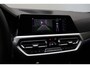 BMW 3-Serie 320d xDrive High Executive 2020 | M-Pakket | Cruise Control | Achteruitrij Camera | Stuurwiel Bediening | Apple/Android Carplay | Navigatie | Airco Seperaat | 2 Sleutels | Keyless