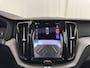 Volvo XC60 2.0 T6 AWD Inscription (Plug-In) {SoH-89%} (INCL-BTW) *PANO | LEATHER | FULL-LED | HARMAN/KARDON | MEMORY-PACK | DIGI-COCKPIT | HEATED-COMFORTSEATS | TOPVIEW | NAVI-FULLMAP | ECC | PDC | CAMERA | 21''ALU*