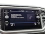 Volkswagen T-Roc 1.0 TSI Style 110 PK | Cruise Control Adaptief | Airco | Bluetooth | Parkeersensoren voor en achter |