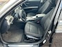 BMW 3-Serie Touring 320i Luxury Line - Navi - PDC - LM