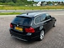 BMW 3-Serie Touring 320i Luxury Line - Navi - PDC - LM