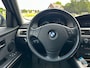 BMW 3-Serie Touring 320i Luxury Line - Navi - PDC - LM