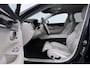 Volvo V90 2.0 T4 Inscription | ACC | Trekhaak | Camera | Stoel+Stuurverwarming | Memory | Getint Glas