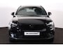 Volvo EX40 Performance Ultra Black Edition 82 kWh - Panorama/schuifdak - 360º Camera - Harman/Kardon audio - Verwarmde voorstoelen, stuur & achterbank - Parkeersensoren voor & achter - Elektr. bedienb. voorstoelen met geheugen links - Draadloze tel. lader - Warmtepomp - Extra getint glas - Inklapbare trekhaak - 20' LMV