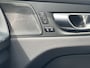 Volvo XC60 2.0 T6 Plug-in hybrid AWD Plus Bright Panorama Leer inscription stoelen
