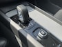 Volvo XC60 2.0 T6 Plug-in hybrid AWD Plus Bright Panorama Leer inscription stoelen